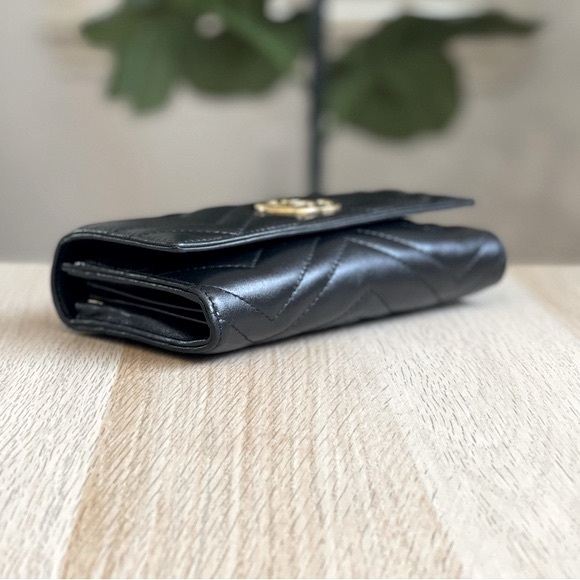 Authentic Gucci Black Marmot Wallet on Chain - Picture 2 of 13